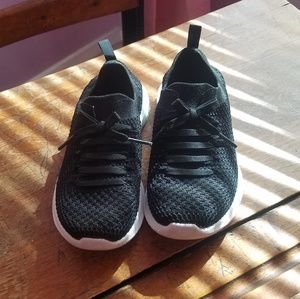 Black Mesh Skechers